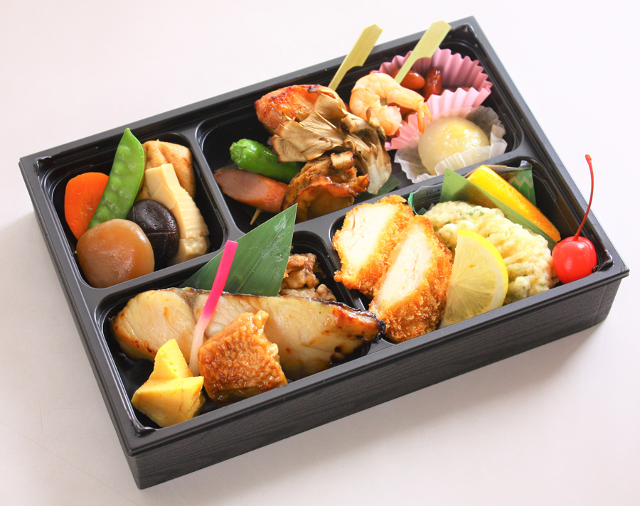 折詰料理2400
